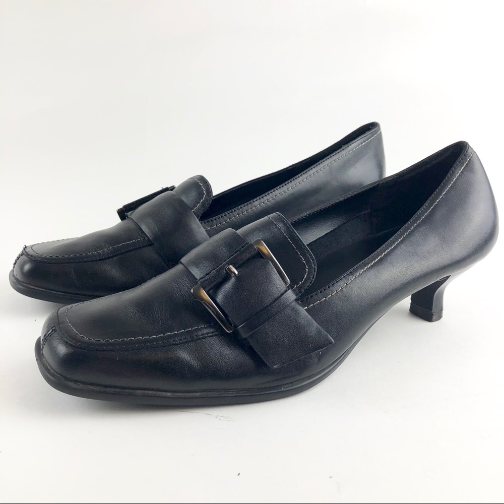 Aerosols 7M Black Leather Buckled Heels